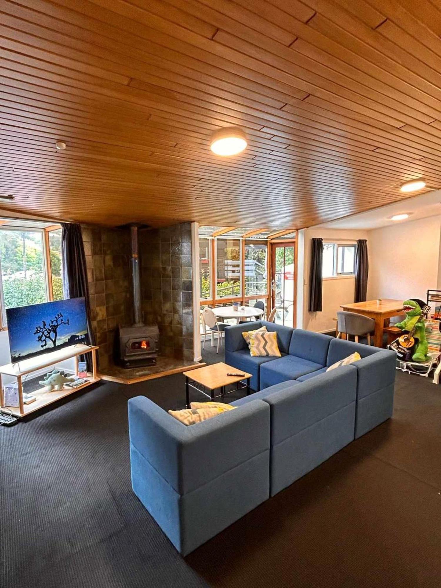 Aspen Lodge Backpackers Queenstown Exteriör bild
